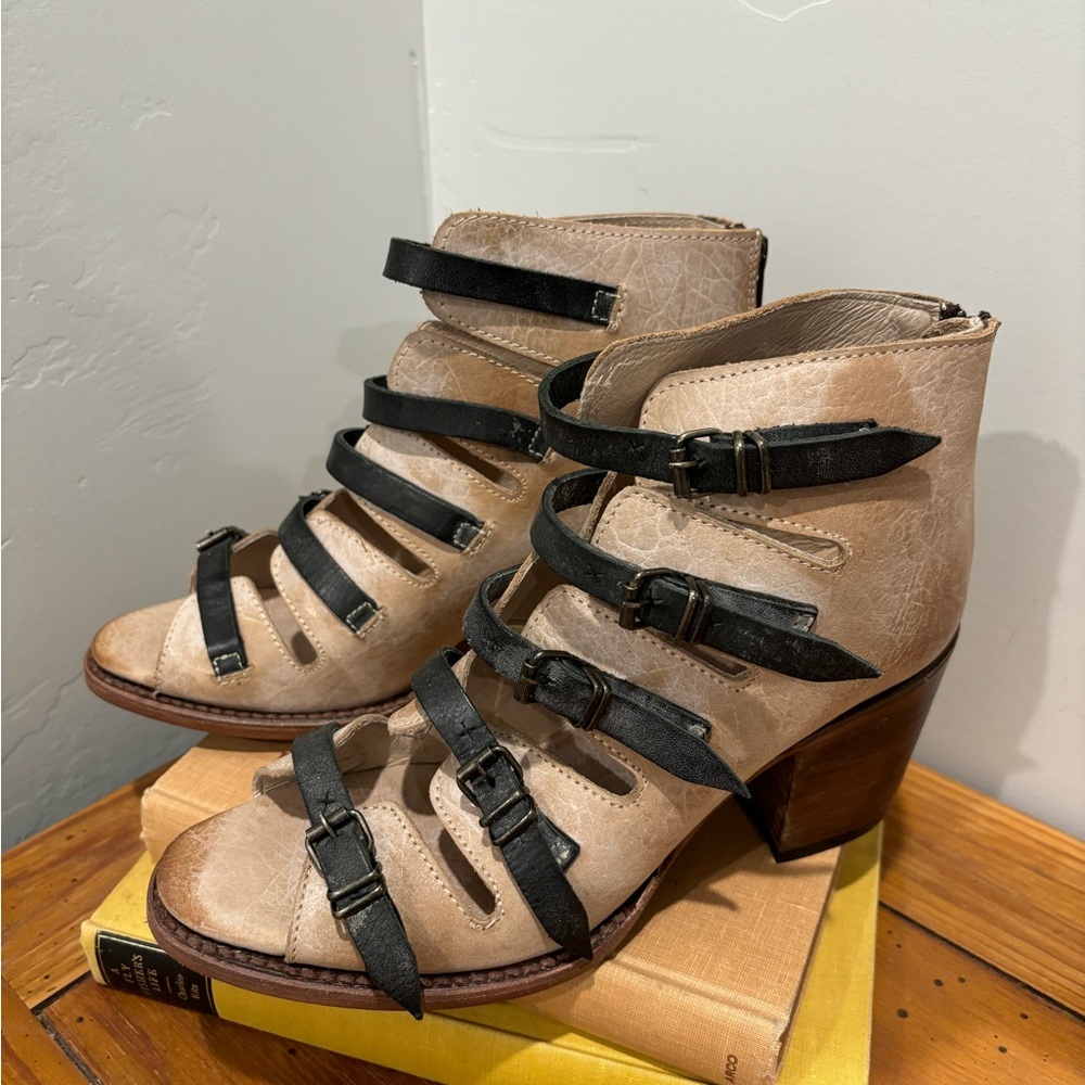 Freebird Black & Tan Quinn Boots